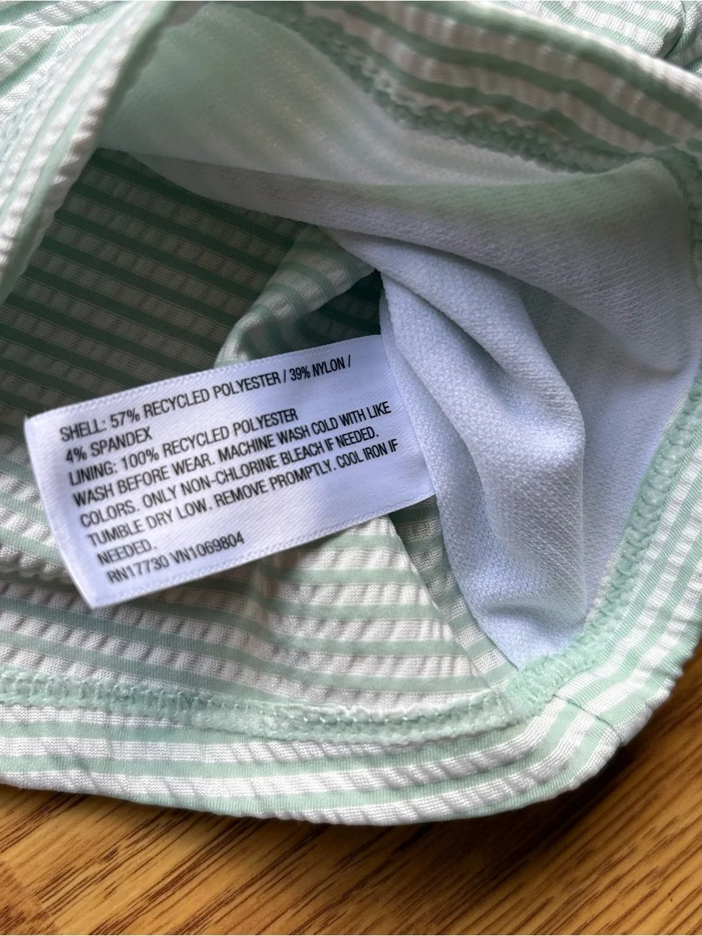 Cat & Jack Girls Long-Sleeve Mint Stripe Rash Guard Swimsuit & Hat Summer Sz 12M